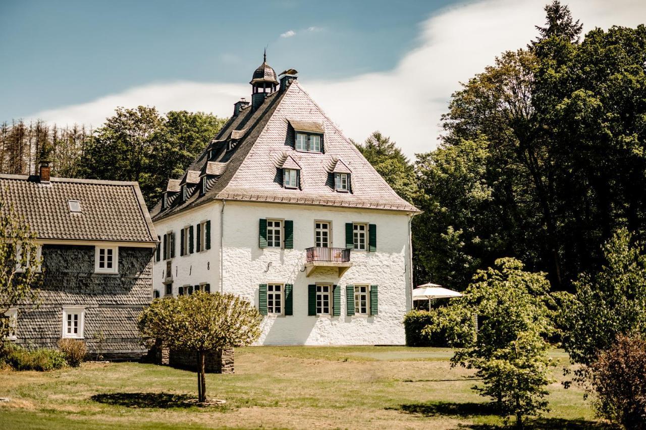 Hotel Gut Landscheid Burscheid Exterior photo