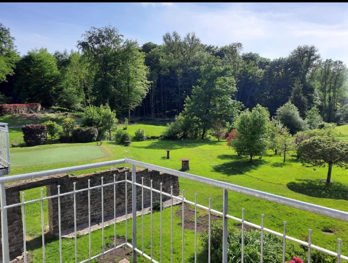 Hotel Gut Landscheid Burscheid Exterior photo