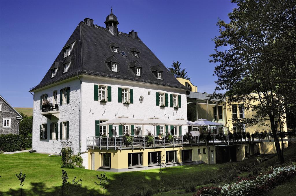 Hotel Gut Landscheid Burscheid Exterior photo